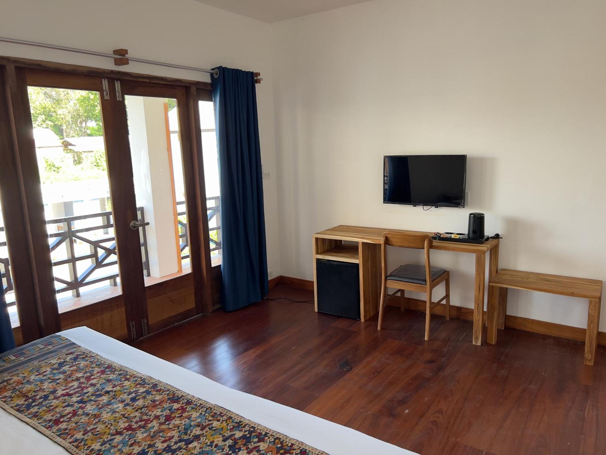 Madilao Hotel Луанг Прабанг Екстериор снимка