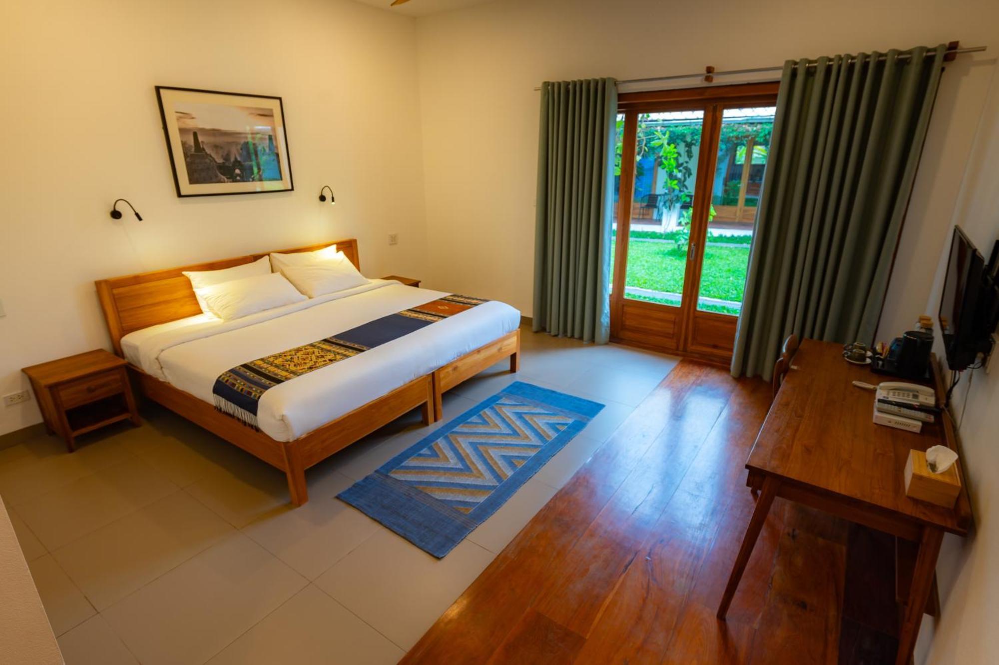 Madilao Hotel Луанг Прабанг Екстериор снимка