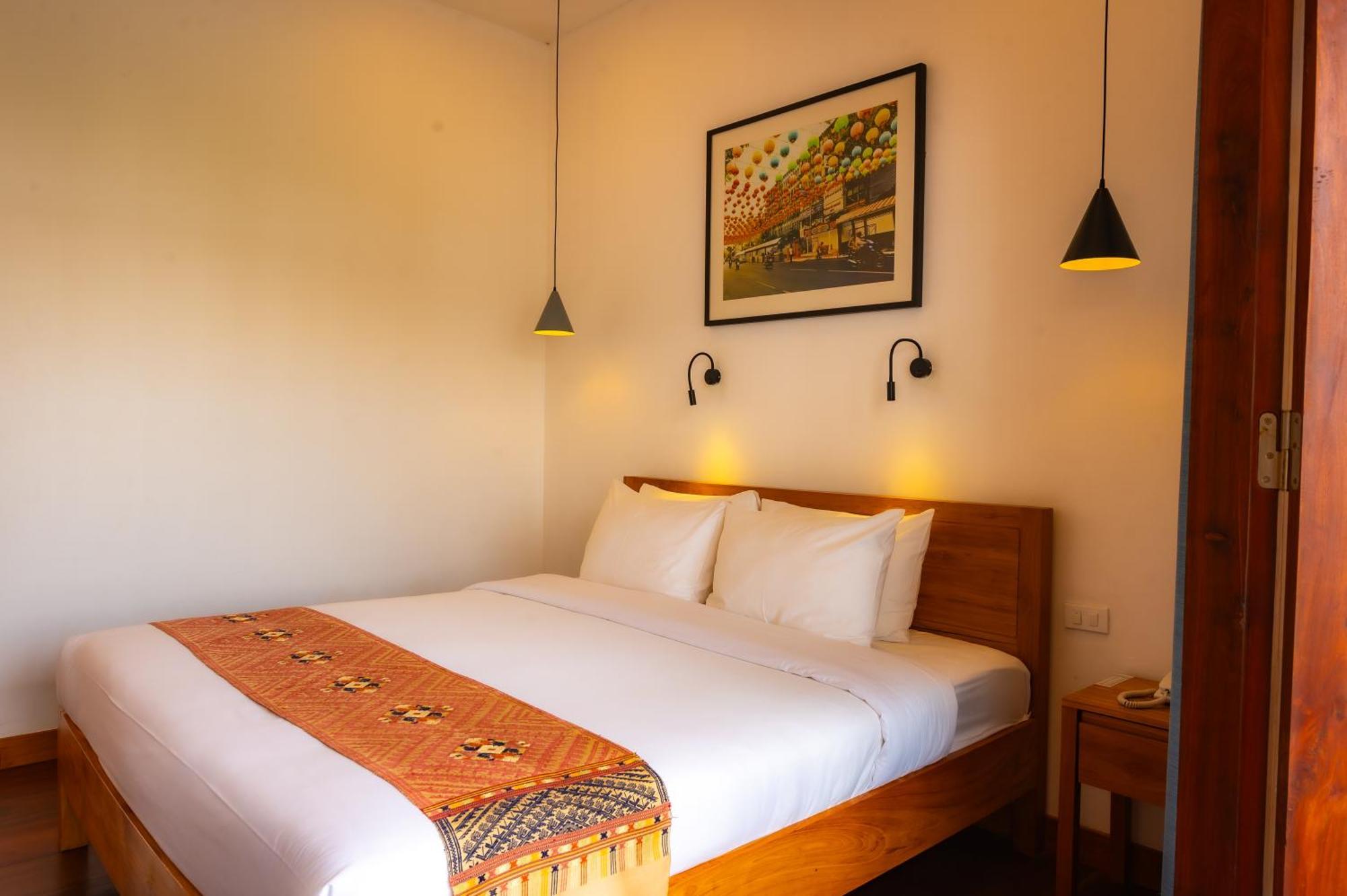 Madilao Hotel Луанг Прабанг Екстериор снимка